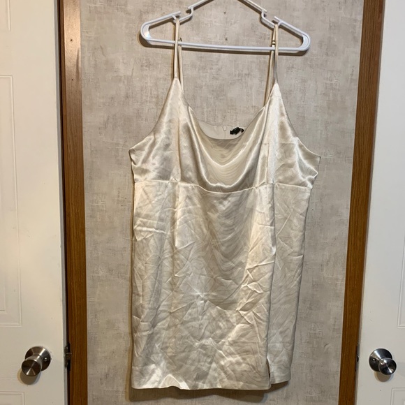 wild fable Dresses & Skirts - Wild Fable Cream Satin Dress size 2X